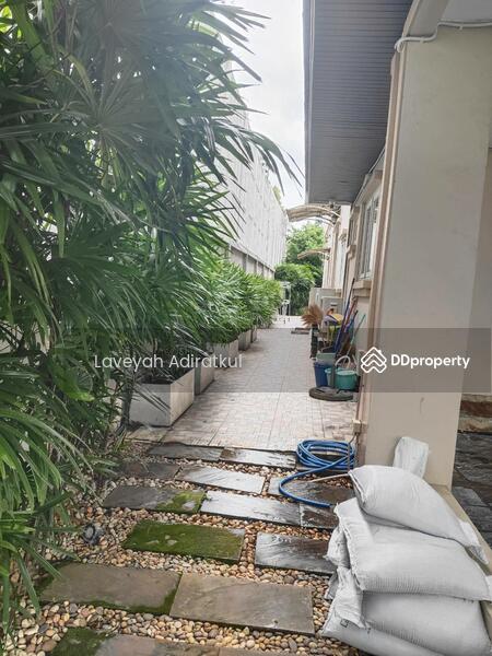 ให้เช่า - 5-Br House near ARL Ramkhamhaeng, กรุงเทพ