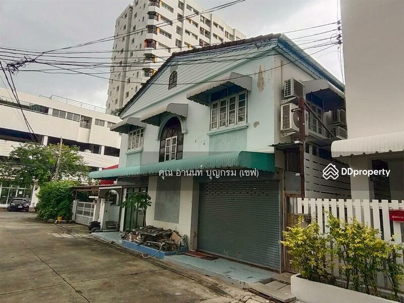 For Rent - P. Thana Tower, Bangkok