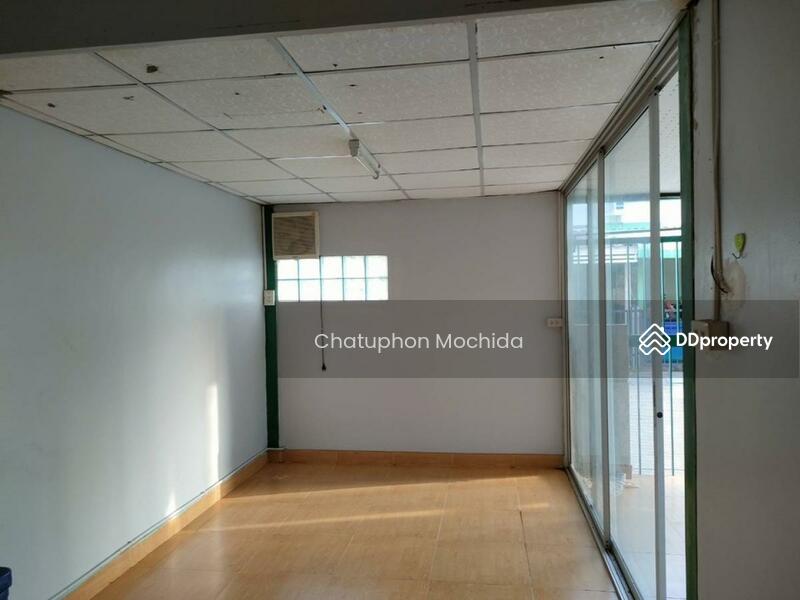 ขาย - 3-Br Townhouse in Phraeksa Mai, สมุทรปราการ