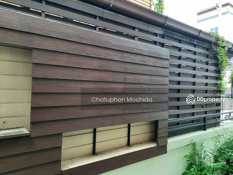 For Sale - 3-Br House near MRT Bang Rak Noi Tha It, Nonthaburi