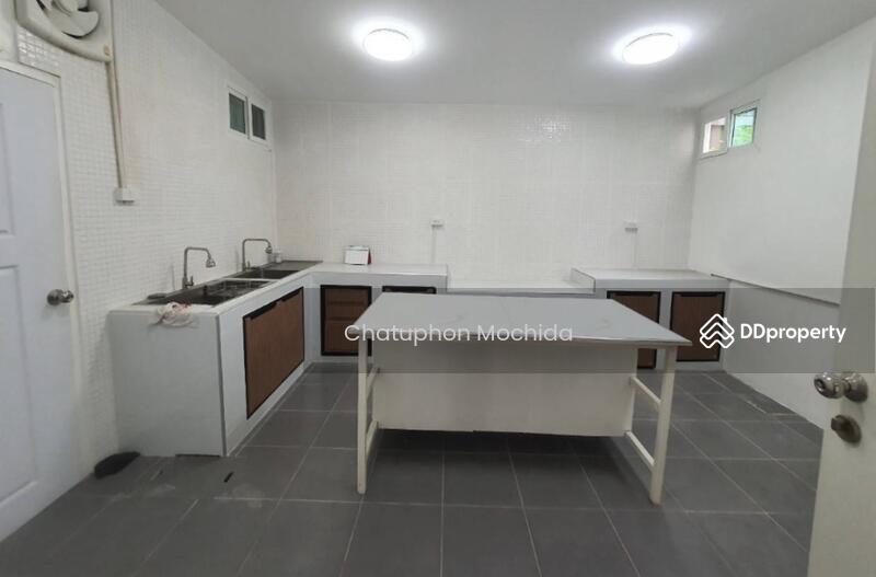 For Rent - 3-Br Townhouse in Nong Khaem, Bangkok
