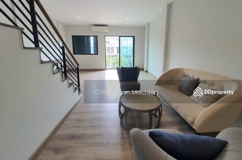 For Rent - 3-Br Townhouse in Nong Khaem, Bangkok
