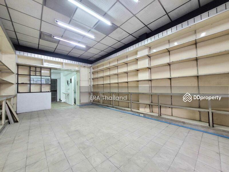 For Rent - Commercial Building for Rent, 21 sq.w., near Nawamin 82, Bangkok