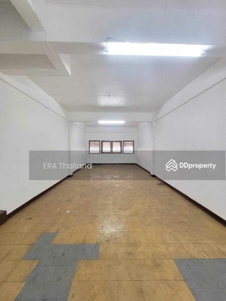 For Rent - Commercial Building for Rent, 21 sq.w., near Nawamin 82, Bangkok