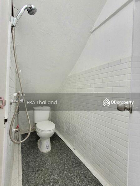 For Rent - Commercial Building for Rent, 21 sq.w., near Nawamin 82, Bangkok