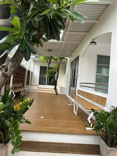 Baan Klang Muang Rama 9 - Ladprao, Bangkok, Soi Ladprao 88, Wang Thonglang, Bangkok, 3 Bedrooms, 240 sqm, Townhouse For Rent, by Thiti Boonchurn, 60142072 - DDproperty.com