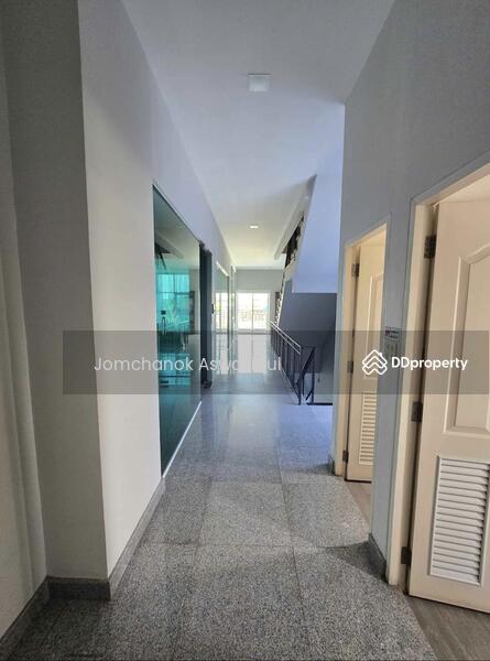 For Sale - Office Building Krungthep Kreetha, Bangkok