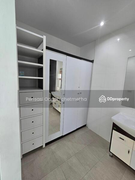 For Rent - Chom Talay Resort, Chon Buri