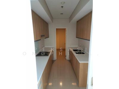 For Rent - Villa Asoke, Bangkok