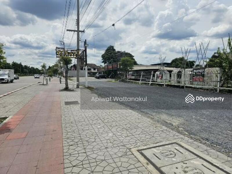 For Sale - Prime Land for Sale on Thepharak Road – 31-1-19.4 Rai, Opposite Supalai Elegance Project, Bangkok