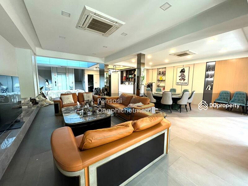 For Rent - Nantawan Rama 9 Srinakarin, Bangkok