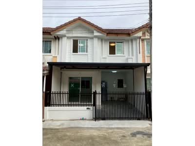 ขาย - ขายทาวน์เฮ้าส์ ทาวน์เฮ้าส์ 2 ชั้น รีโนเวทใหม่ พร้อมอยู่!, กรุงเทพ