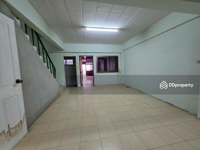 For Sale - ขายถูก ตึกแถว ต.หินกอง อ.เมือง ราชบุรี 3.2 ล้าน ตึกแถวหมู่บ้านพูนทรัพย์ ปาร์ควิว ถนน ราชบุรี-ผาปก, Ratchaburi