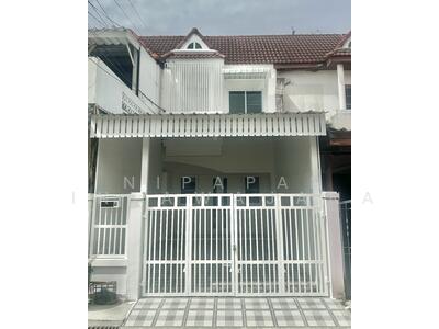 ขาย - Poonsin Thani 1 : พูนสินธานี 1, กรุงเทพ