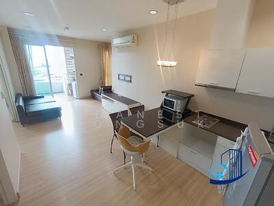 ขาย - The Light House Sathorn–Chareonnakorn : เดอะ ไลท์เฮ้าส์, กรุงเทพ