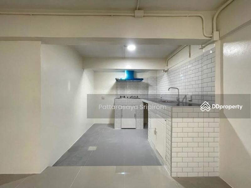 ขาย - 3-Br Townhouse in Samrong Nuea (2215455), สมุทรปราการ