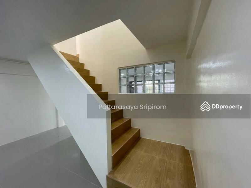 ขาย - 3-Br Townhouse in Samrong Nuea (2215455), สมุทรปราการ
