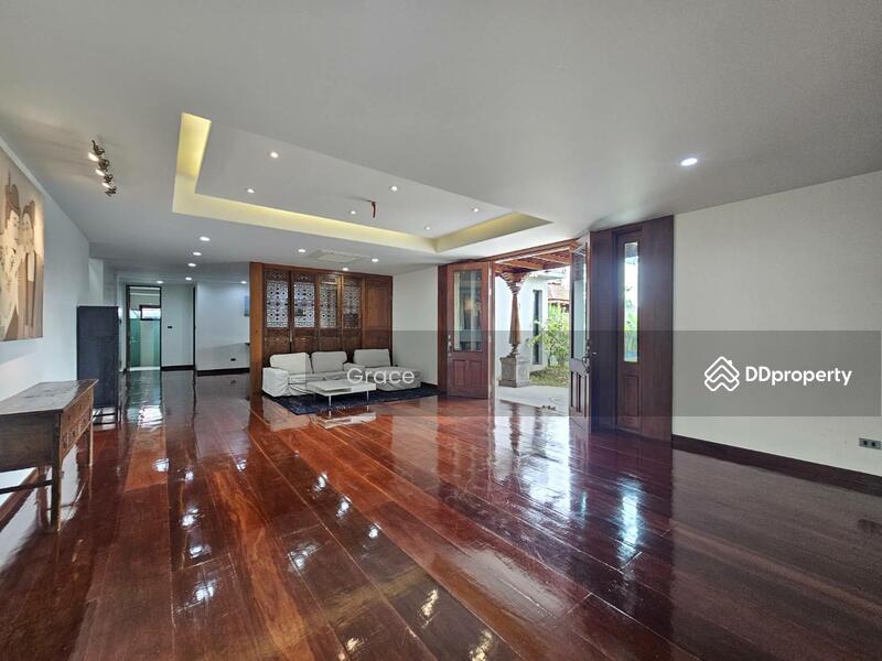 For Sale - Spacious High Quality Pool Villa 7 Bed 7 Bath Great Price, Chiang Mai