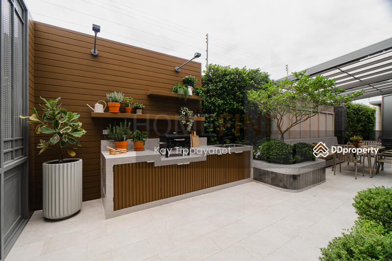 For Sale - Setthasiri Wongwaen-Chatuchot, Bangkok