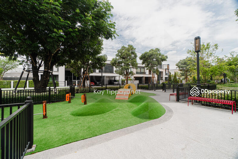 For Sale - Setthasiri Wongwaen-Chatuchot, Bangkok