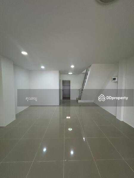 ขาย - ขายทาวน์โฮม 2 ชั้น รีโนเวทใหม่ หมู่บ้าน บ้านสวนพฤกษา ซอย 12 ( Baan Suanpruksa Soi 12, ชลบุรี