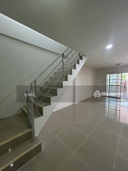 ขาย - ขายทาวน์โฮม 2 ชั้น รีโนเวทใหม่ หมู่บ้าน บ้านสวนพฤกษา ซอย 12 ( Baan Suanpruksa Soi 12, ชลบุรี