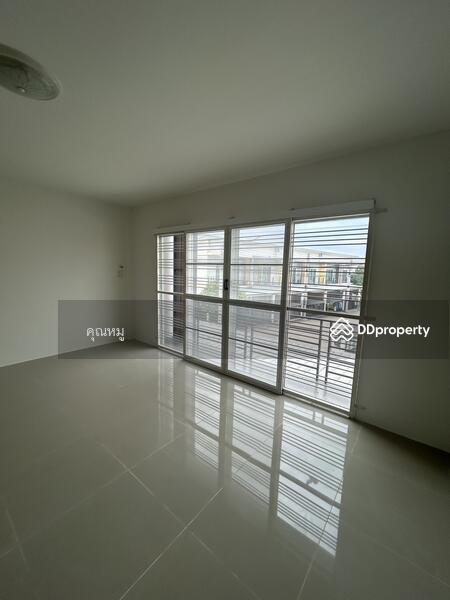 ขาย - ขายทาวน์โฮม 2 ชั้น รีโนเวทใหม่ หมู่บ้าน บ้านสวนพฤกษา ซอย 12 ( Baan Suanpruksa Soi 12, ชลบุรี