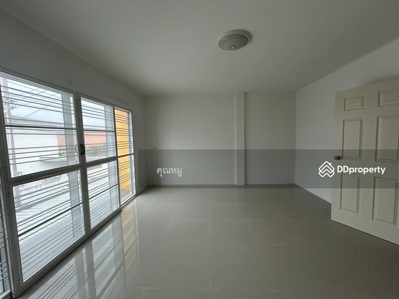 ขาย - ขายทาวน์โฮม 2 ชั้น รีโนเวทใหม่ หมู่บ้าน บ้านสวนพฤกษา ซอย 12 ( Baan Suanpruksa Soi 12, ชลบุรี