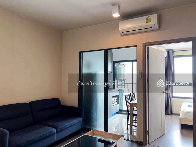 ห้องนั่งเล่นกว้าง เชื่อมต่อระเบียง IDEO Sukhumvit 93 สุขุมวิท 93