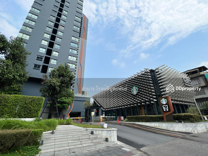 พื้นที่ส่วนกลางครบ ฟิตเนส สระว่ายน้ำ Co-working space
