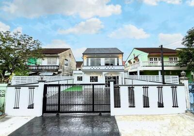 ขาย - Baan Thewin Phutthamonthon Sai 2 : บ้านเทวินทร์ พุทธมณฑลสาย 2, กรุงเทพ