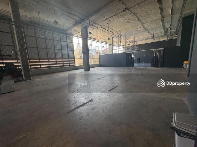 For Rent - พื้นที่การค้าให้เช่า ติด Airport Link รามคำแหง (a‑link square mall) รวม 1,670 ตารางเมตร (ชั้น 2), Bangkok