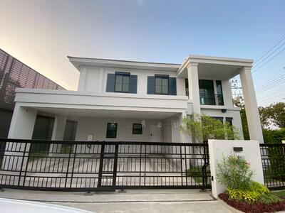 ขาย - Setthasiri Watcharapol-Theprak : เศรษฐสิริ​ วัชรพล–เทพรักษ์, กรุงเทพ