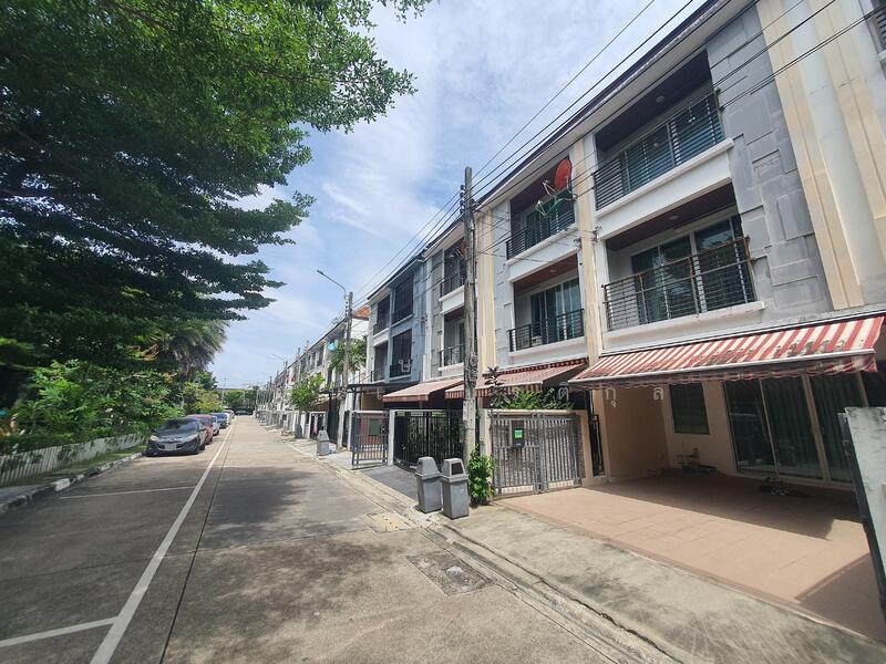 For Sale - Baan Klang Muang Ladprao 87, Bangkok