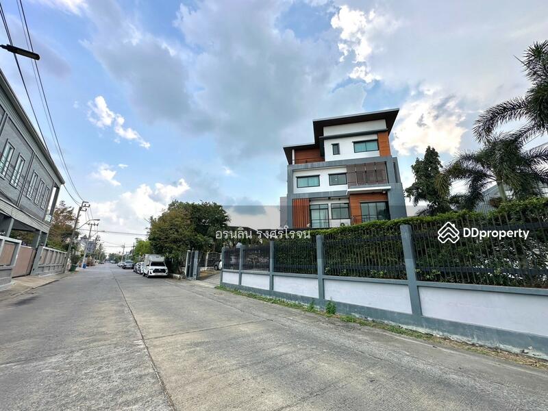 ให้เช่า - ให้เช่าโฮมออฟฟิศ 4 ชั้น 363 ตร.วา จอดรถ 50 คัน ซ.รามอินทรา 5 แยก 9, กรุงเทพ