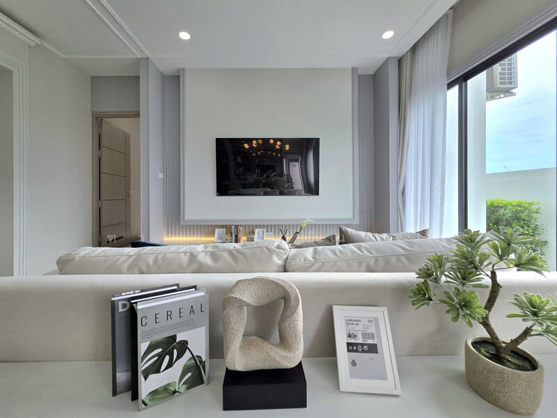 Pattaya Single House, Chon Buri (Pattaya), Nong Pla Lai, Bang Lamung (Pattaya), Chon Buri (Pattaya), 4 Bedrooms, 272 sqm, Single Detached House For Sale, by Tharathorn Yuenyong, 60145578 - DDproperty.com