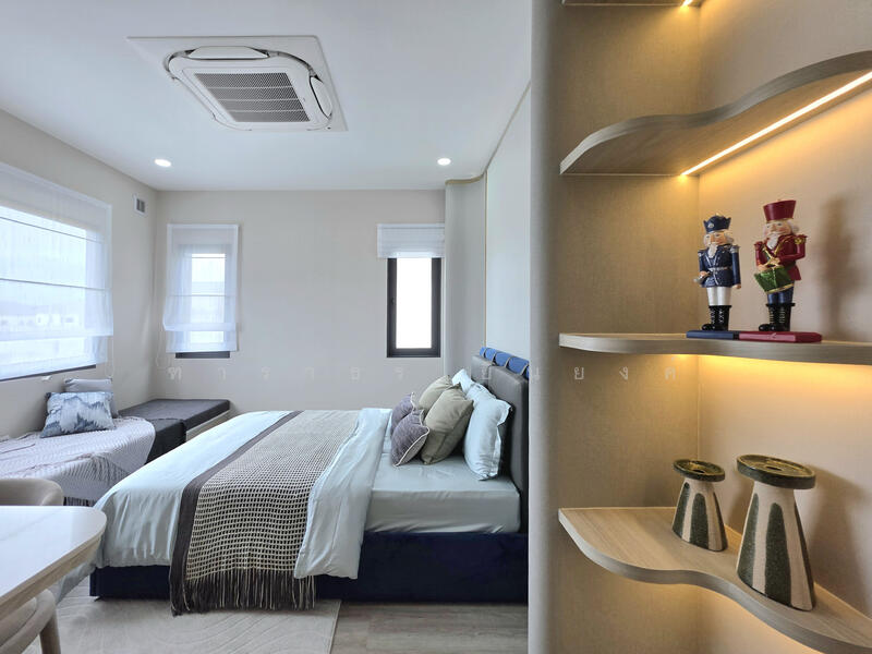 Pattaya Single House, Chon Buri (Pattaya), Nong Pla Lai, Bang Lamung (Pattaya), Chon Buri (Pattaya), 4 Bedrooms, 272 sqm, Single Detached House For Sale, by Tharathorn Yuenyong, 60145578 - DDproperty.com