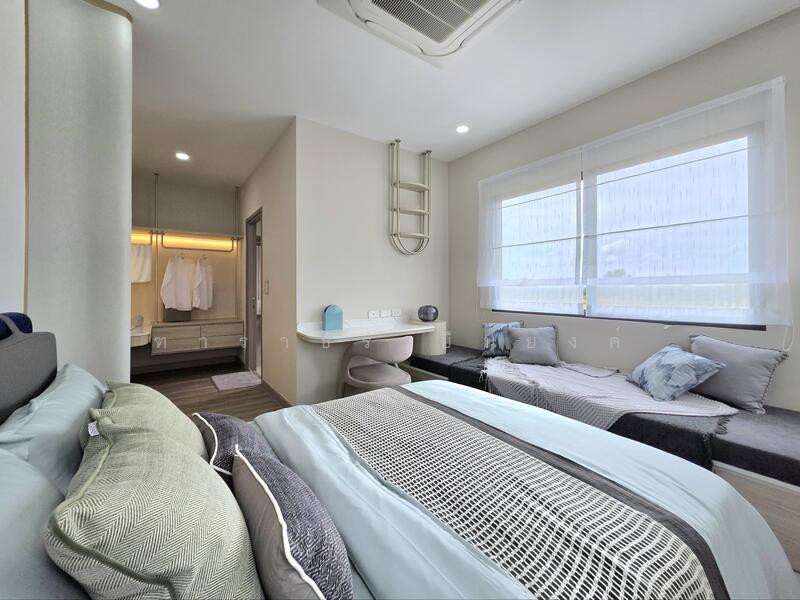 Pattaya Single House, Chon Buri (Pattaya), Nong Pla Lai, Bang Lamung (Pattaya), Chon Buri (Pattaya), 4 Bedrooms, 272 sqm, Single Detached House For Sale, by Tharathorn Yuenyong, 60145578 - DDproperty.com