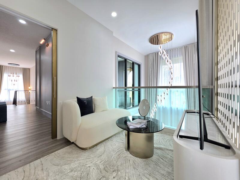 Pattaya Single House, Chon Buri (Pattaya), Nong Pla Lai, Bang Lamung (Pattaya), Chon Buri (Pattaya), 4 Bedrooms, 272 sqm, Single Detached House For Sale, by Tharathorn Yuenyong, 60145578 - DDproperty.com