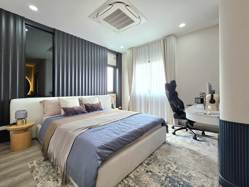 Pattaya Single House, Chon Buri (Pattaya), Nong Pla Lai, Bang Lamung (Pattaya), Chon Buri (Pattaya), 4 Bedrooms, 272 sqm, Single Detached House For Sale, by Tharathorn Yuenyong, 60145578 - DDproperty.com