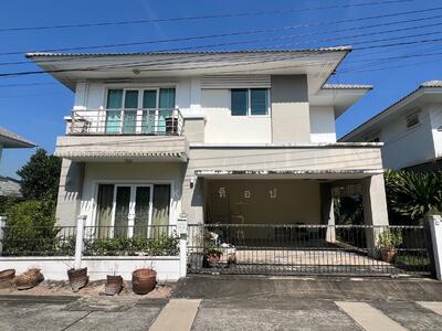 ขาย - ขายถูก หมู่บ้านวิลล่า คุณาลัย 3 ขนาด 62.6 ตารางวา บ้านเดี่ยว 2 ชั้น 3 ห้องนอน 3 ห้องน้ำ 2 ที่จอดรถ, นนทบุรี