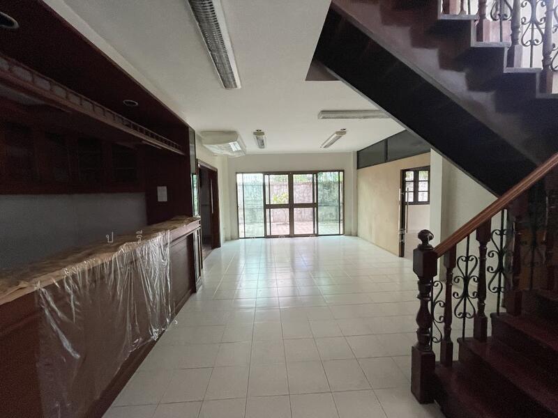 For Rent - BTS Major, Bangkok