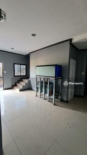 ขาย - ถนน พหลโยธิน ตำบล ไม้งาม อำเภอ เมืองตาก จังหวัด ตาก, ตาก