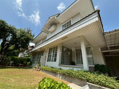 ขาย - ขายบ้านสวยพร้อมร้านอาหารรวม 2 หลัง ถนนเทศบาลสงเคราะห์ จตุจักร, กรุงเทพ