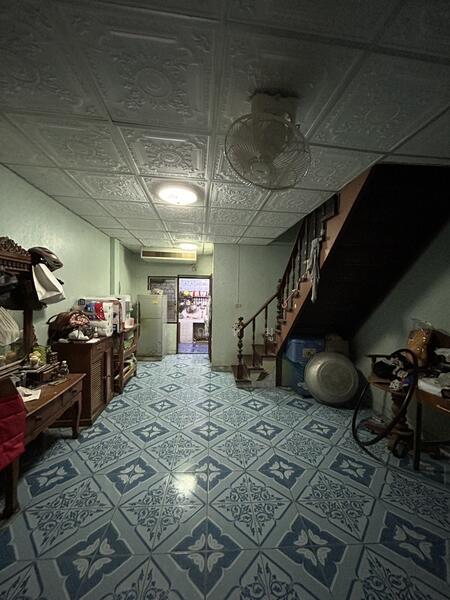 ขายทาวน์เฮ้าส์ 2 ชั้นต่อเติมเต็มพื้นที่ โครงการ สวนทิพย์ 1 สามพราน นครปฐม, Nakhon Pathom, Ban Mai, Sam Phran, Nakhon Pathom, 2 Bedrooms, 120 sqm, Townhouse For Sale, by คุณหมู, 60145863 - DDproperty.com