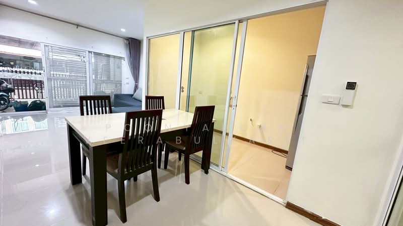 Villette City Pattanakarn 38 : วิลเลต ซิตี้ พัฒนาการ 38, กรุงเทพ, ถนนพัฒนาการ, ประเวศ, ประเวศ, กรุงเทพ, 264 ตร.ม., ทาวน์เฮ้าส์ ขาย, โดย Poonyaporn Veerabulyarit, 60146002 - DDproperty.com