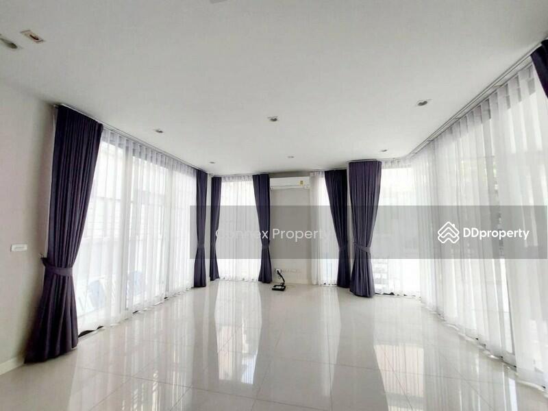 ให้เช่า - Baan Klang Muang Classe Ekkamai-Ramintra : บ้านกลางเมือง คลาสเซ่ เอกมัย-รามอินทรา, กรุงเทพ