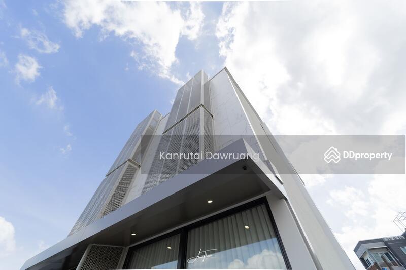 For Rent - Single House Soi Ekamai 10, Bangkok
