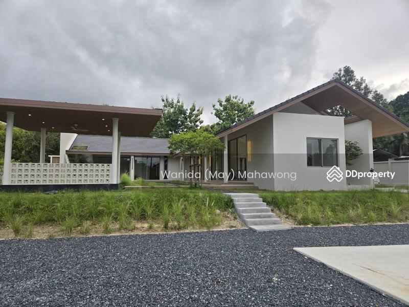 For Rent - 3 Bedroom Private & Luxury Villa For Rent at Si Sunthon, Phuket
