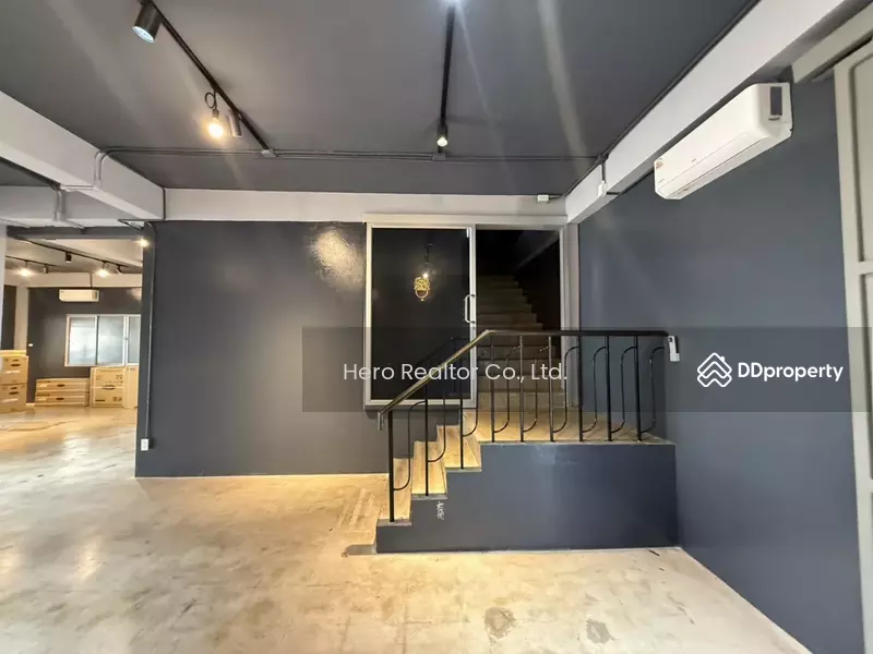 For Rent - For Rent Bangkok Office Space Lat phrao Wang Thonglang MRT Lat Phrao 71 BRE25676, Bangkok